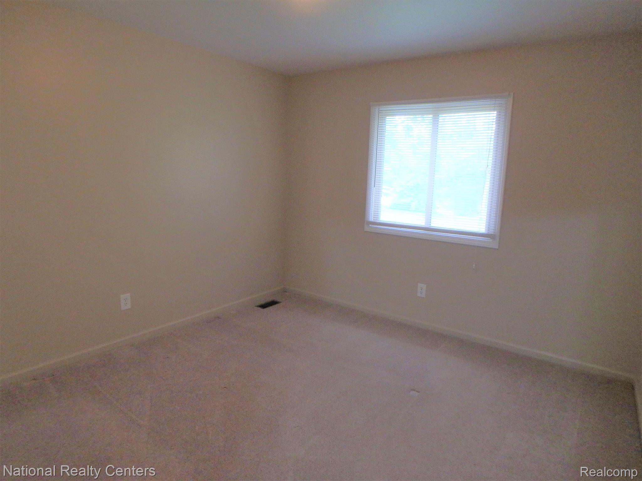 8609 22 Mile Road Utica, MI 48317 - Photo 10 of 15 Gallery Image 10