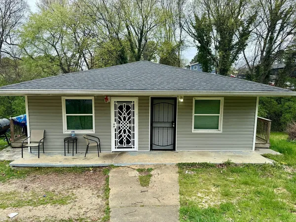 $1,500 | 6303 Walden Avenue, Unit B, Chattanooga, TN 37421