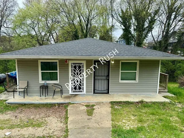 $1,550 | 6303 Walden Avenue, Unit B, Chattanooga, TN 37421