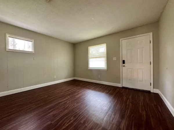 $1,500 | 6303 Walden Avenue, Unit B, Chattanooga, TN 37421