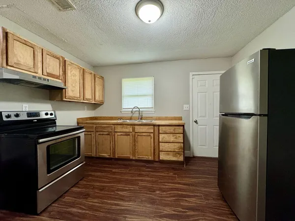 $1,500 | 6303 Walden Avenue, Unit B, Chattanooga, TN 37421