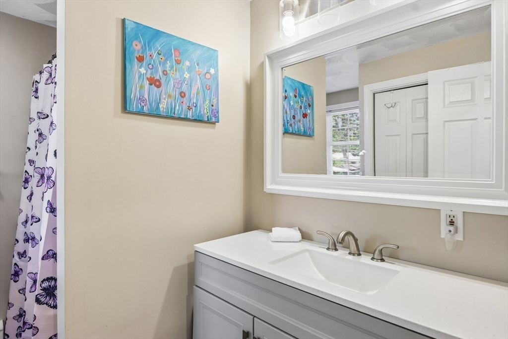 62 Charme Road Billerica, MA 01821 - Photo 27 of 41