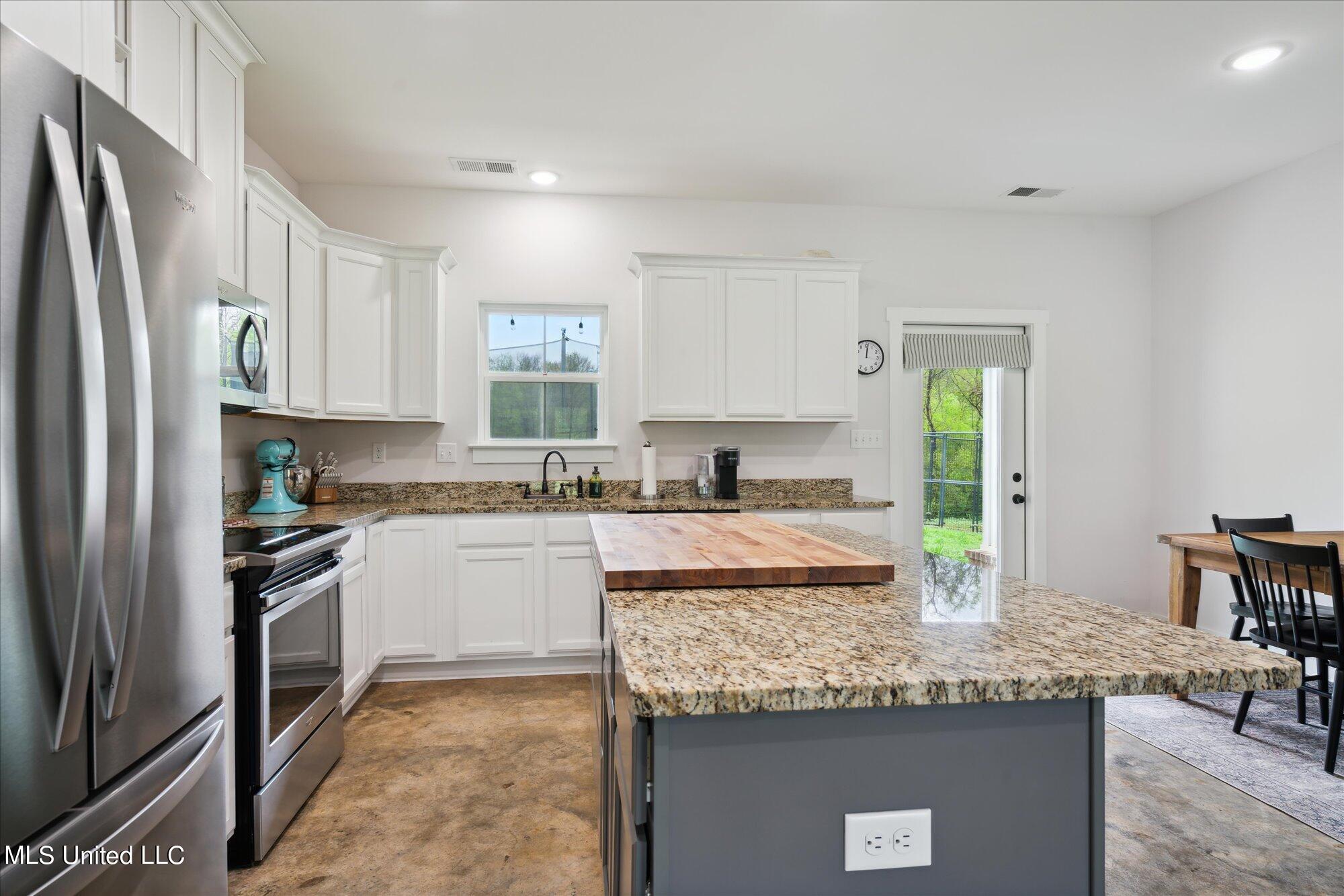 5172 Langston Road Byhalia, MS 38611 - Photo 10 of 27 10-1414189-02088