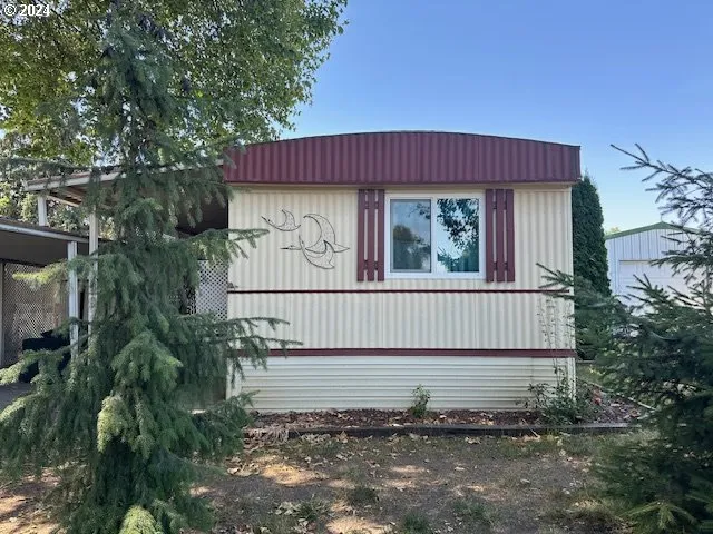 $31,900 | 53785 West Crockett Road, Unit 5, Milton Freewater, OR 97862