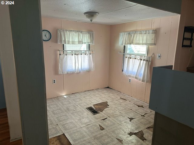 53785 West Crockett Road, Unit 5 Milton Freewater, OR 97862 - Photo 11 of 30