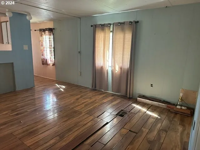 $31,900 | 53785 West Crockett Road, Unit 5, Milton Freewater, OR 97862