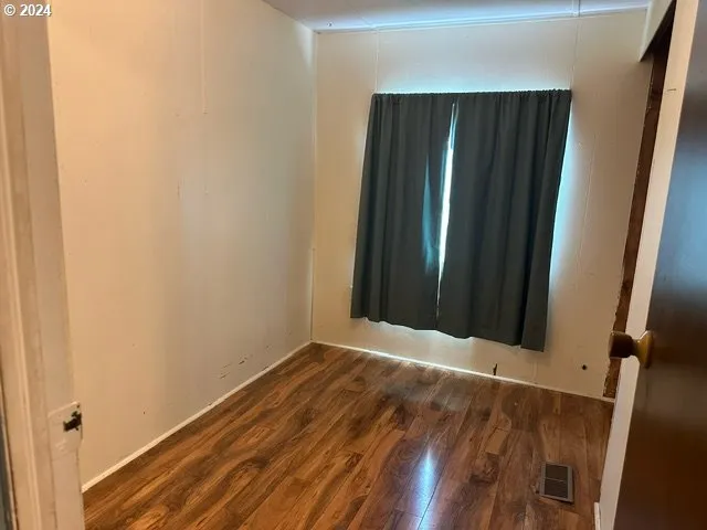 $31,900 | 53785 West Crockett Road, Unit 5, Milton Freewater, OR 97862