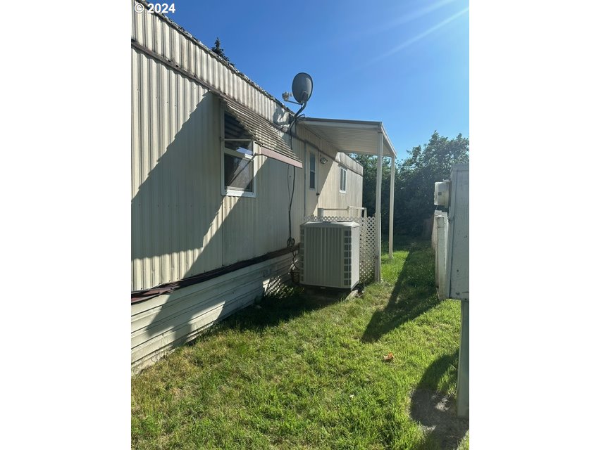 53785 West Crockett Road, Unit 5 Milton Freewater, OR 97862 - Photo 3 of 30