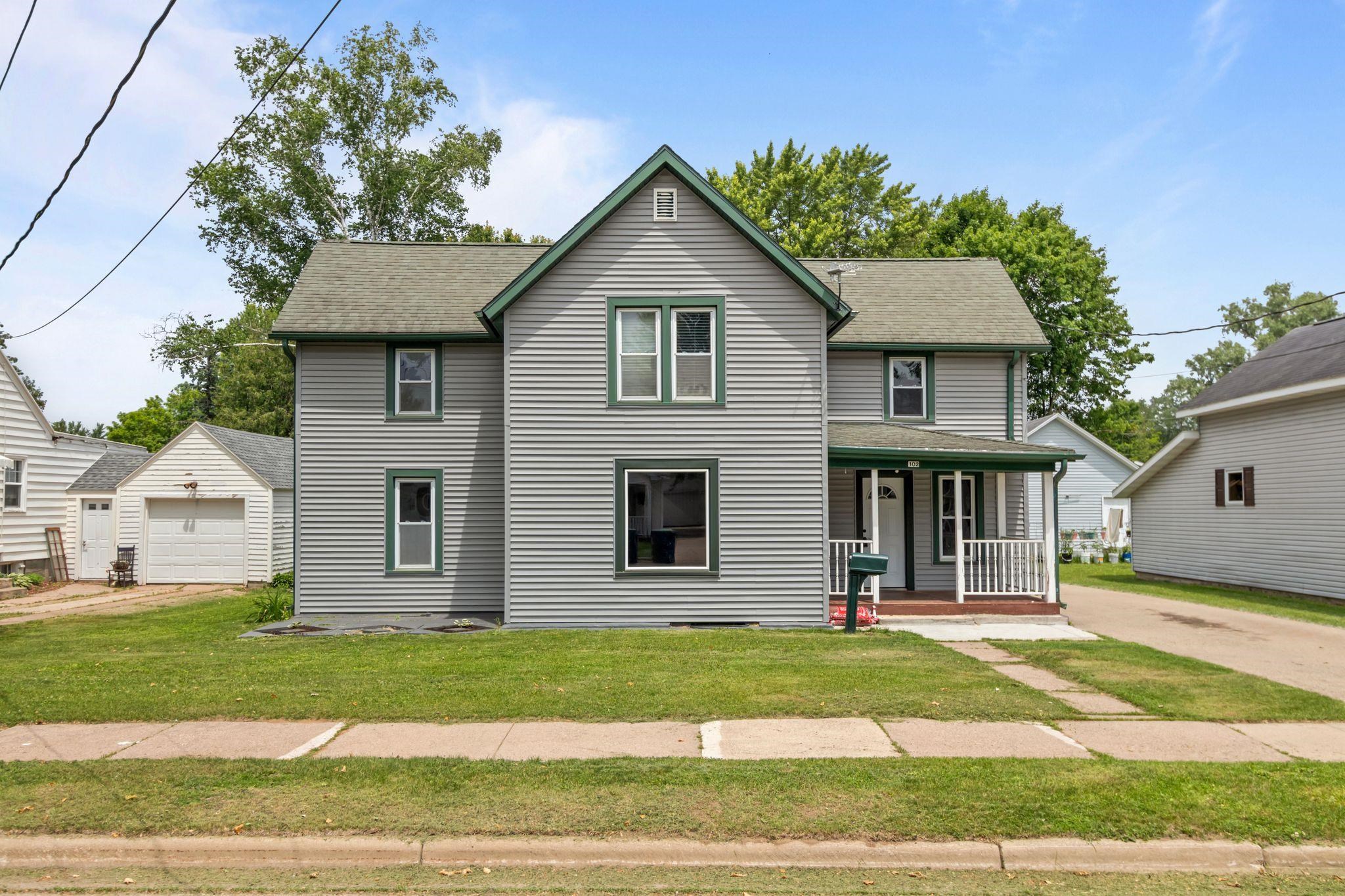 102 10th Street Clintonville, WI 54929 - Photo 1 of 1 Gallery Image 1