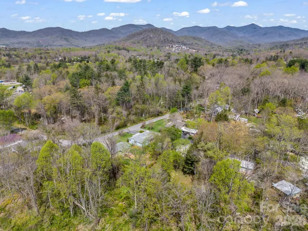 $499,000 | 212 Vance Avenue, Black Mountain, NC 28711