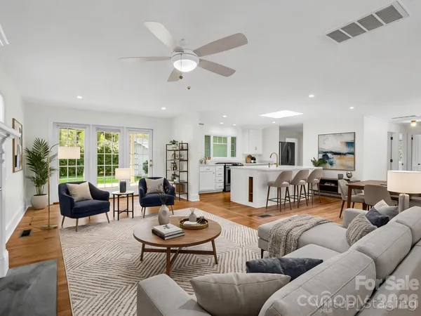 $499,000 | 212 Vance Avenue, Black Mountain, NC 28711
