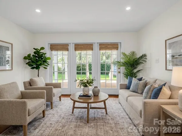 $499,000 | 212 Vance Avenue, Black Mountain, NC 28711