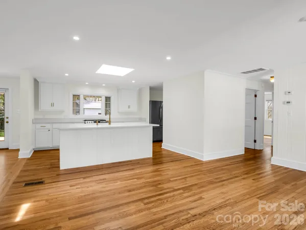 $499,000 | 212 Vance Avenue, Black Mountain, NC 28711