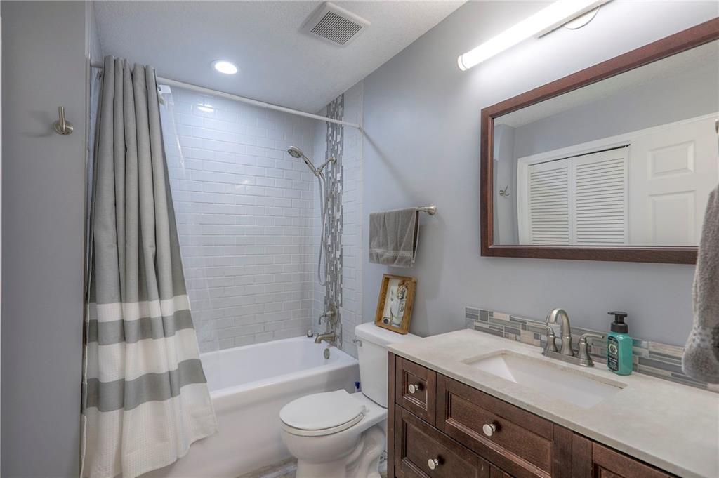 1521 Lexington Road Pleasant Hill, MO 64080 - Photo 14 of 29