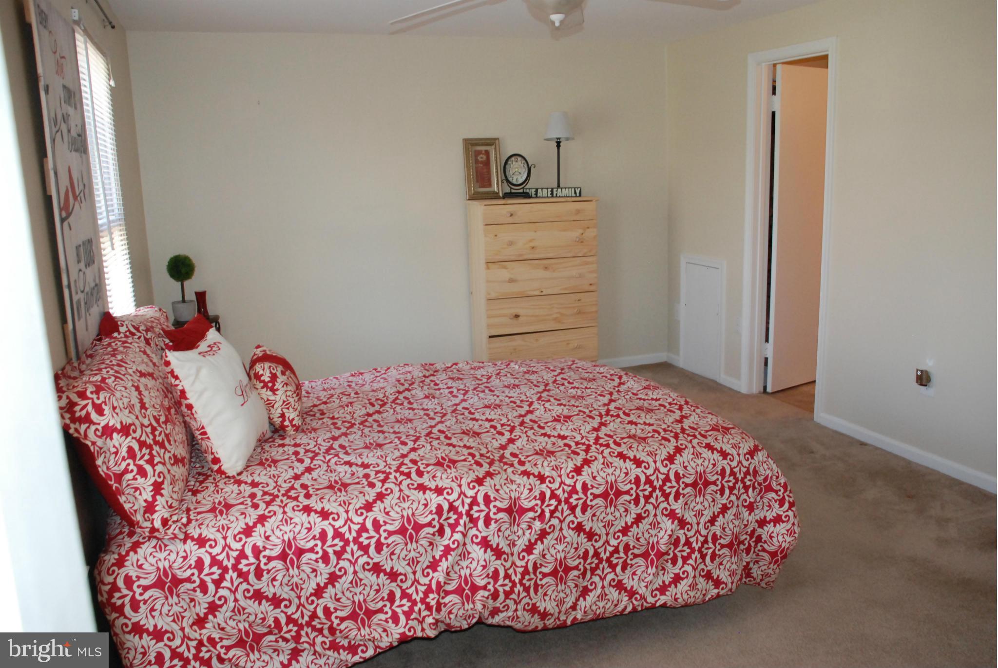 14829 Hammersmith Circle Silver Spring, MD 20906 - Photo 10 of 18 Bedroom (Master)