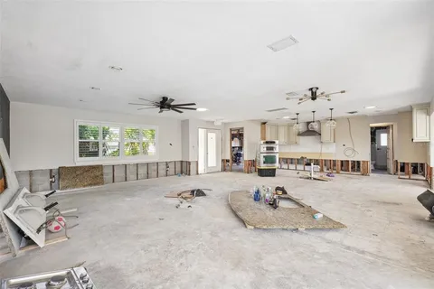 $765,000 | 1399 49th Avenue Northeast, St. Petersburg, FL 33703