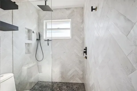 $765,000 | 1399 49th Avenue Northeast, St. Petersburg, FL 33703