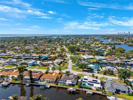 $765,000 | 1399 49th Avenue Northeast, St. Petersburg, FL 33703