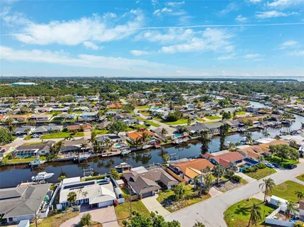 $765,000 | 1399 49th Avenue Northeast, St. Petersburg, FL 33703