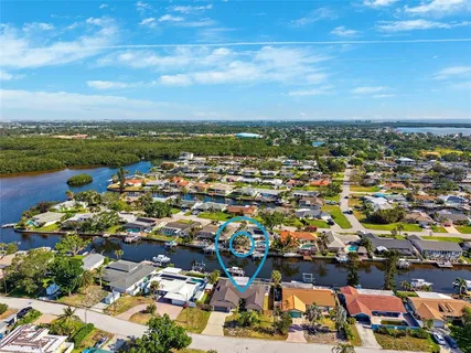 $765,000 | 1399 49th Avenue Northeast, St. Petersburg, FL 33703