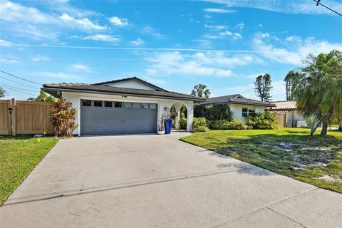 $765,000 | 1399 49th Avenue Northeast, St. Petersburg, FL 33703