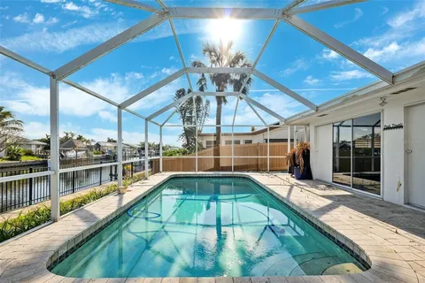 $765,000 | 1399 49th Avenue Northeast, St. Petersburg, FL 33703