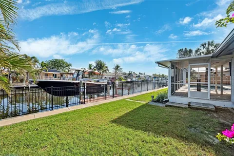 $765,000 | 1399 49th Avenue Northeast, St. Petersburg, FL 33703