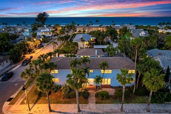 $525,000 | 1800 Pass A Grille Way, Unit 2, St. Pete Beach, FL 33706