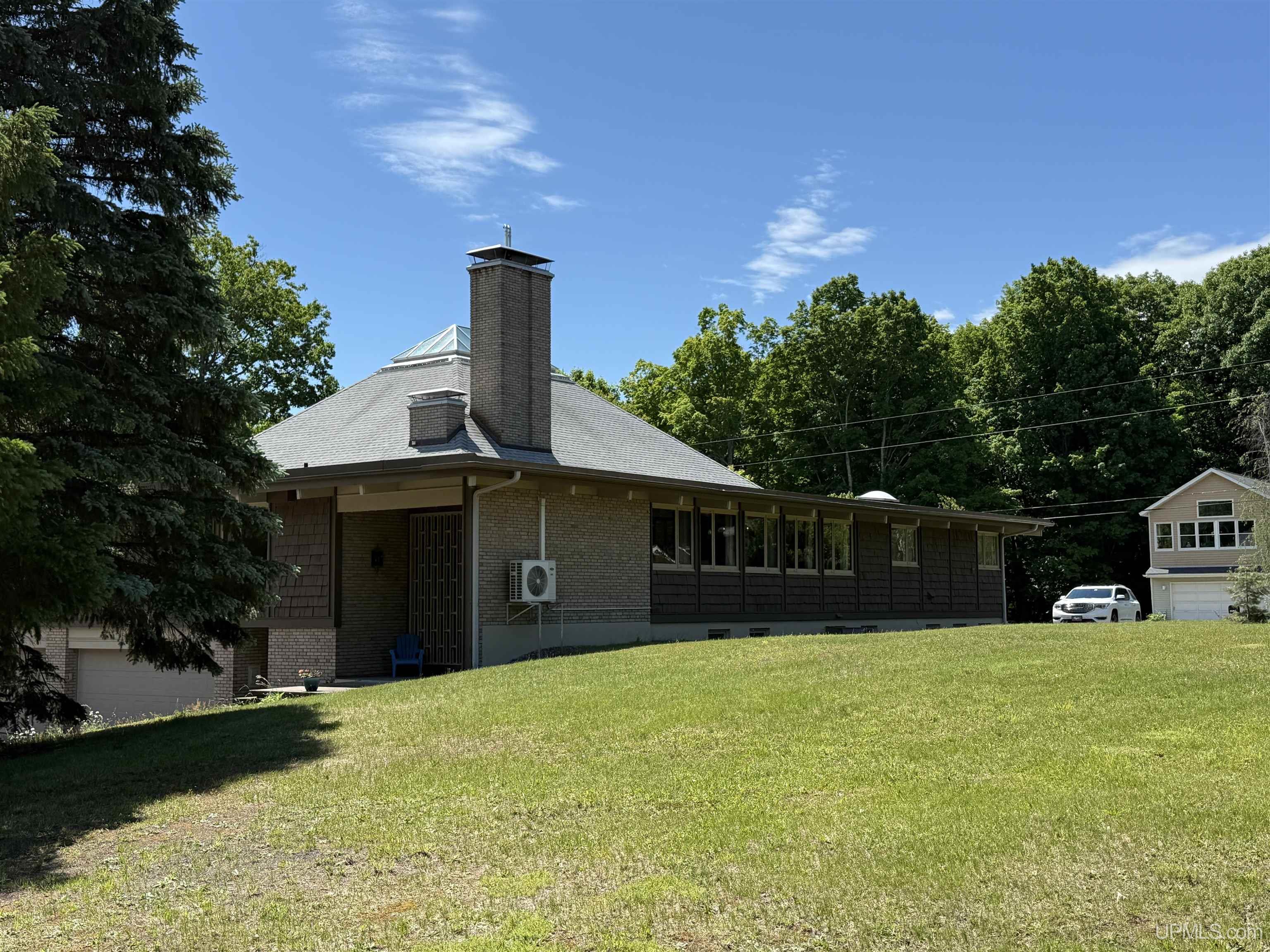 22125 Ridge Road Houghton, MI 49931 - Photo 1 of 80