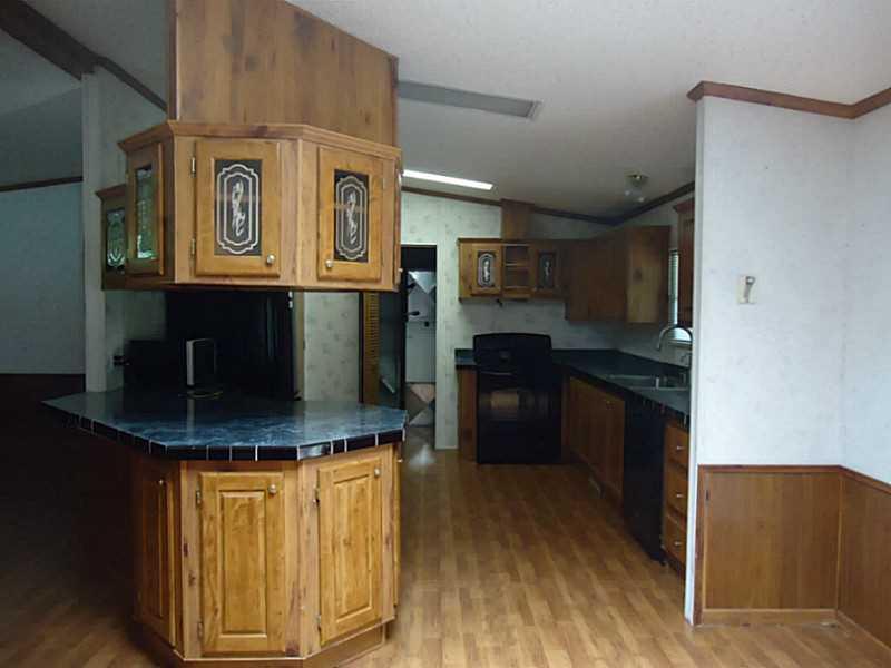 4842 Pitts Road Adamsville, PA 16110 - Photo 5 of 22 Kitchen.