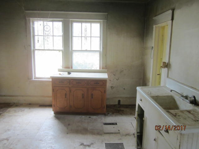 147 Bobbitt Road Henderson, NC 27537 - Photo 8 of 14 Photo 8