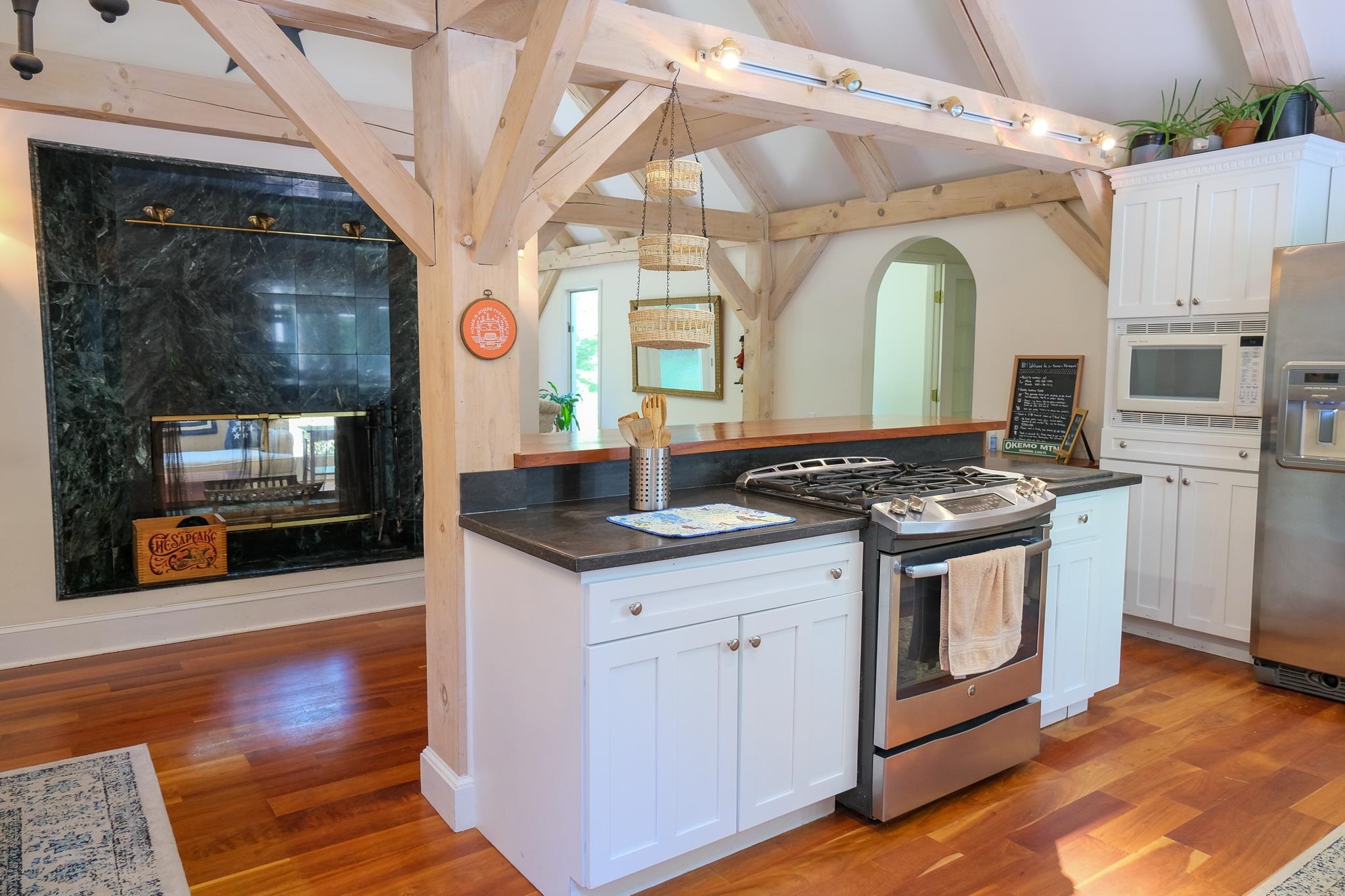 113 Ellison Loop Ludlow, VT 05149 - Photo 6 of 33