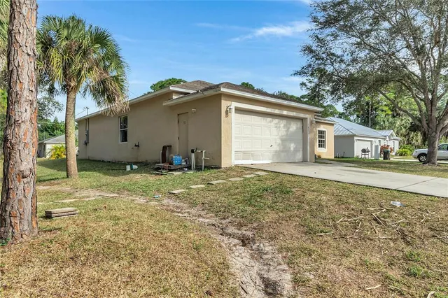 $260,000 | 1821 Firethorn Road Northwest, Palm Bay, FL 32907
