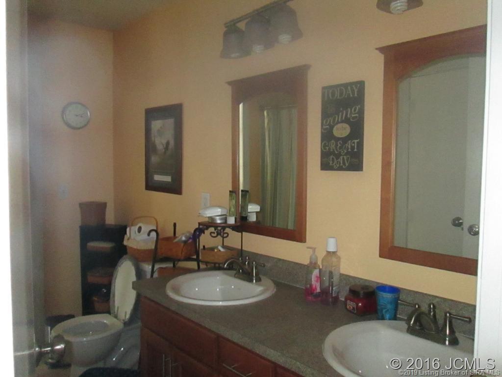 207 Spruce Lane Hanover, IN 47243 - Photo 11 of 16 Gallery Image 11