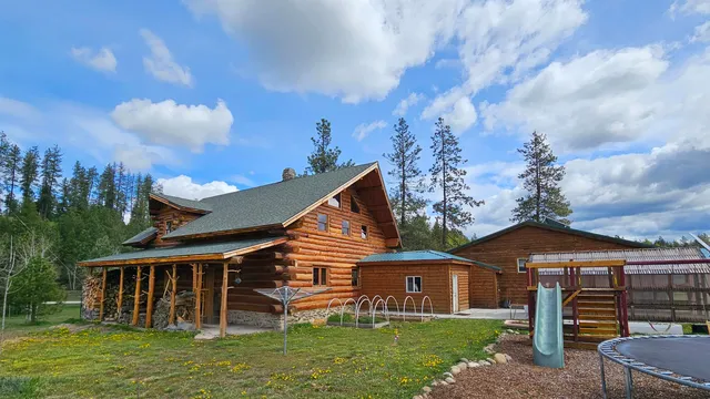 $1,000,000 | 4105 E Springdale Hunters Road, Springdale, WA 99173