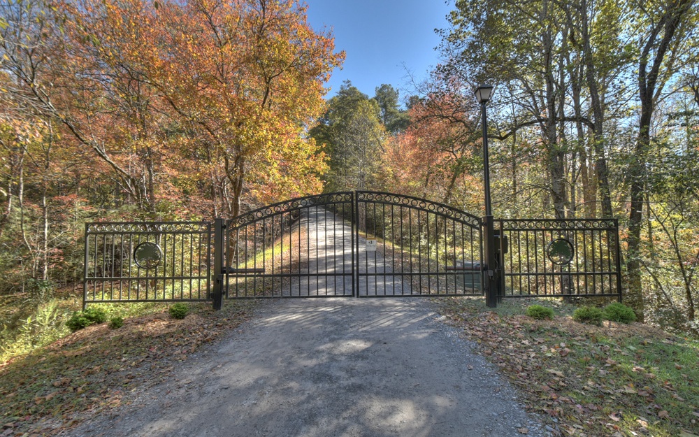 Lot 3 Dallas Lane Blue Ridge, GA 30513 - Photo 1 of 4 Main View