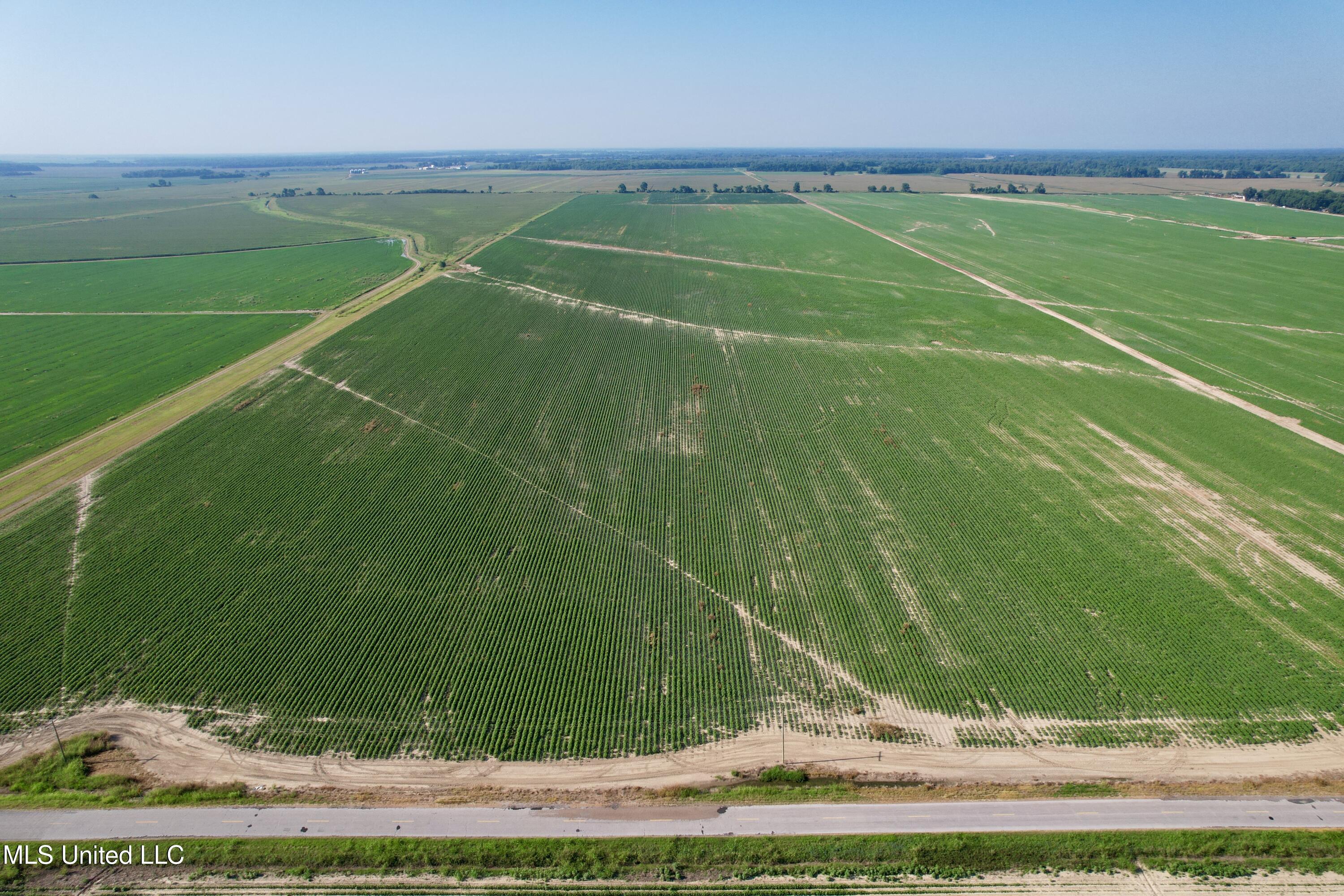 Farrell Road Clarksdale, MS 38614 - Photo 10 of 29 DJI_0070