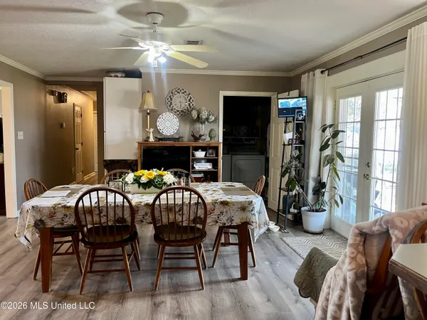 $219,900 | 213 Georgia Street, Batesville, MS 38606