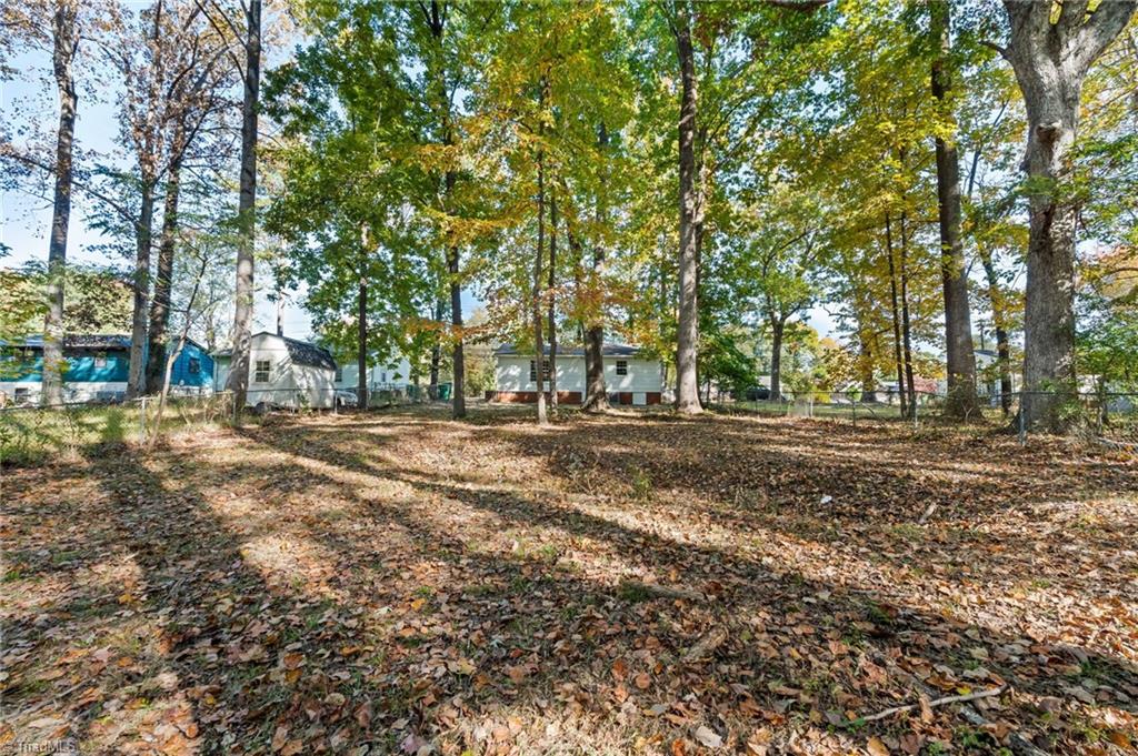 1704 Cedrow Drive High Point, NC 27260 - Photo 24 of 26