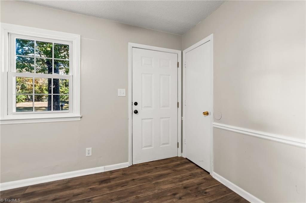 1704 Cedrow Drive High Point, NC 27260 - Photo 4 of 26 Front entry