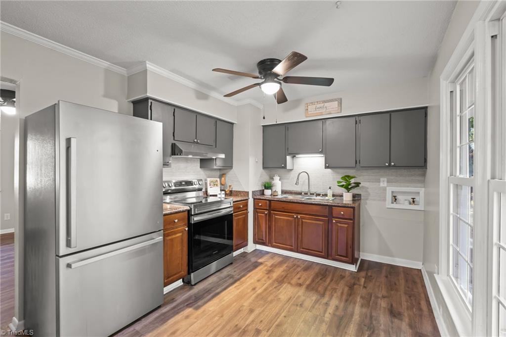 1704 Cedrow Drive High Point, NC 27260 - Photo 8 of 26 Spacious kitchen- Refrigerator does not convey