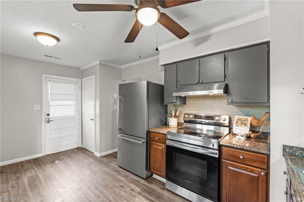 1704 Cedrow Drive High Point, NC 27260 - Photo 9 of 26 Refrigerator does not convey