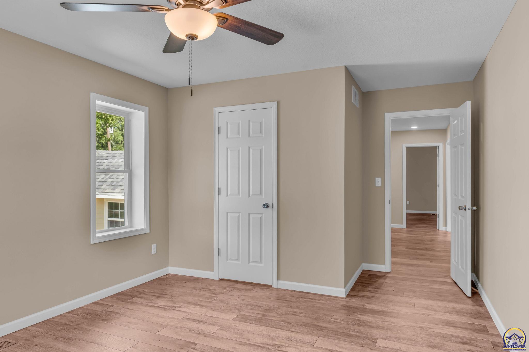 8011 Southeast Croco Road Berryton, KS 66409 - Photo 22 of 50