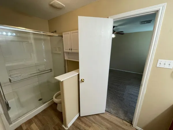 $1,800 | 8714 Sunset Pond Drive, Tomball, TX 77375