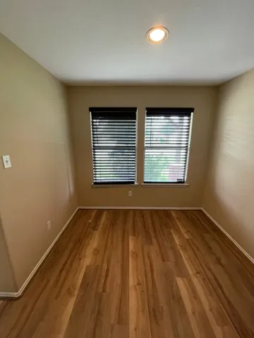 $1,800 | 8714 Sunset Pond Drive, Tomball, TX 77375