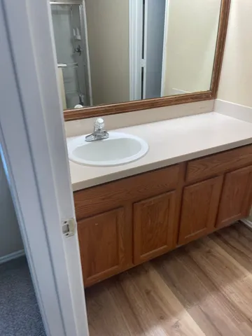 $1,800 | 8714 Sunset Pond Drive, Tomball, TX 77375