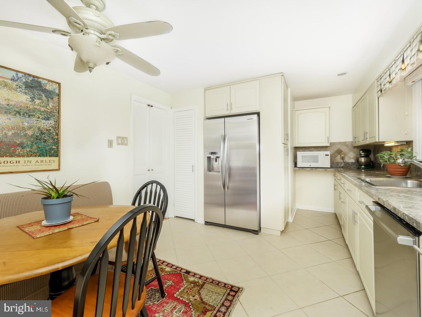 153 Dolington Road Yardley, PA 19067 - Photo 8 of 25 Kitchen