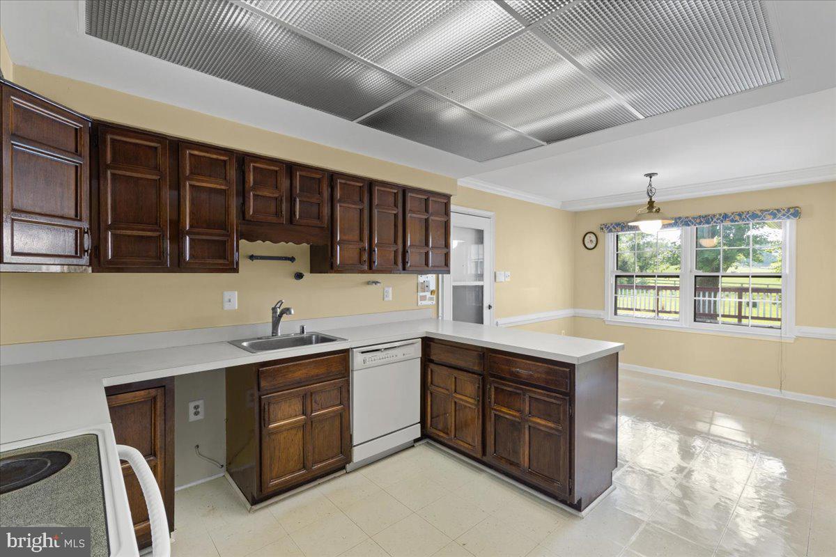 8208 Reservoir Road Fulton, MD 20759 - Photo 9 of 65