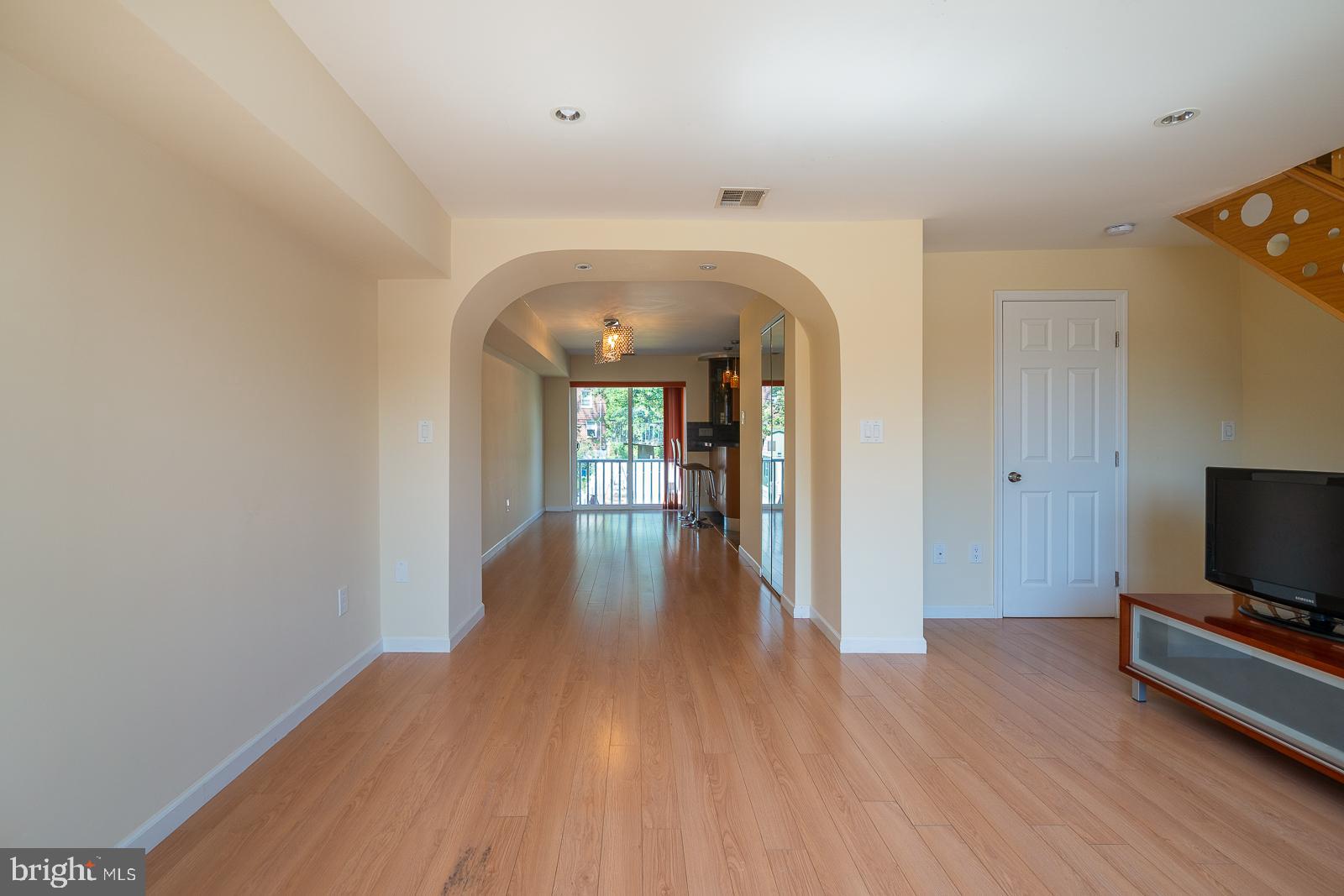 11702 Millbrook Road Philadelphia, PA 19154 - Photo 3 of 22 View from the Entrance door