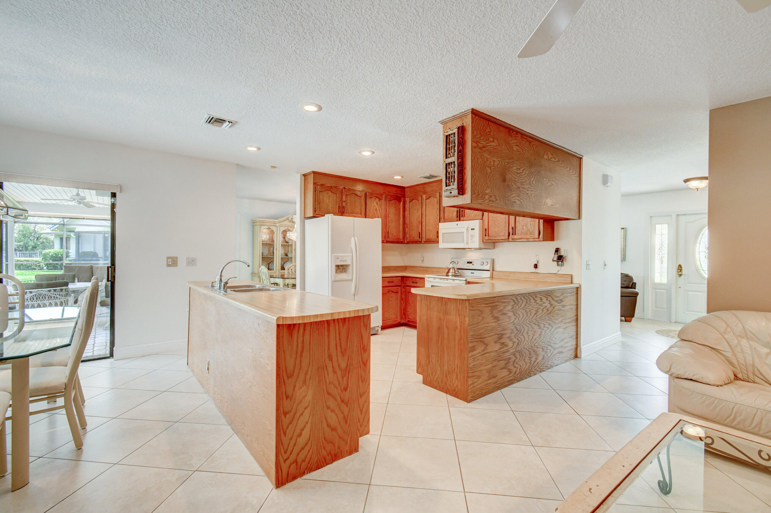 21793 Beachnut Drive Boca Raton, FL 33433 - Photo 20 of 58 39_dsc_3769_70_71_72_73